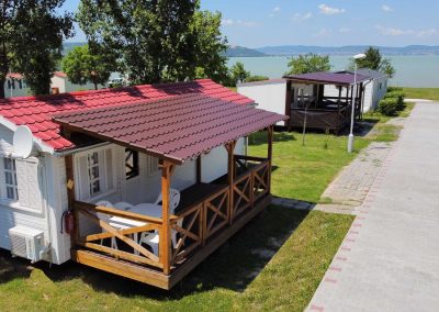 Balaton parti szállás Merkur mobilház Mirabella Camping