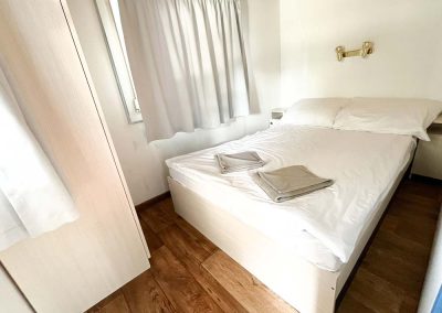 Balaton parti szállás Star mobilház Mirabella Camping hálószoba