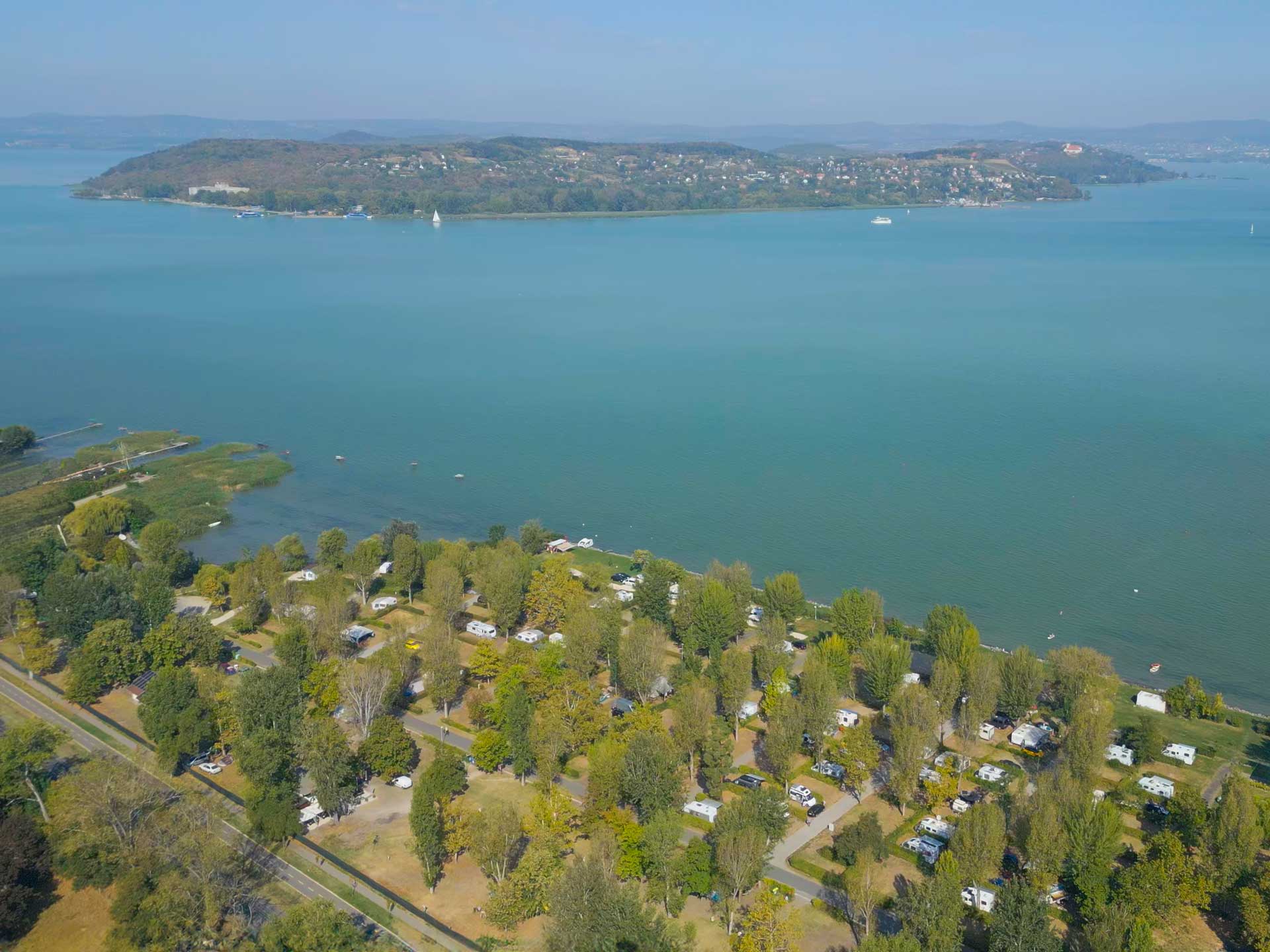 Mirabella kemping panoráma Balaton part